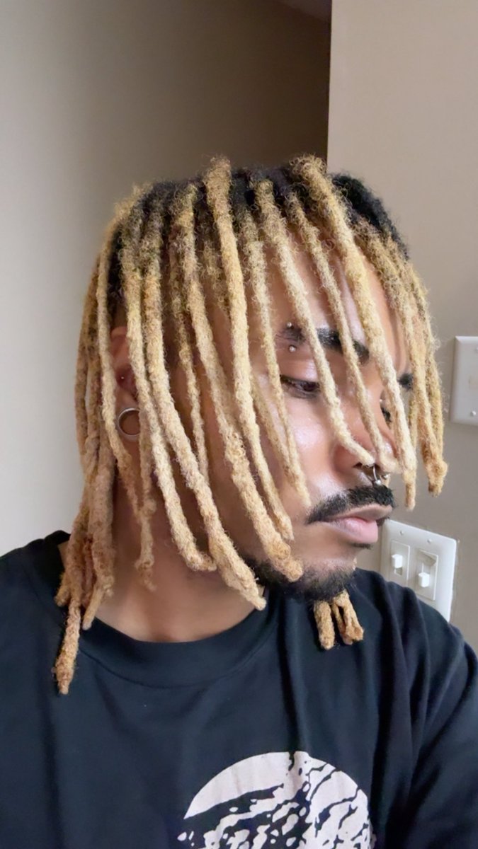 khary ✰ tweet media