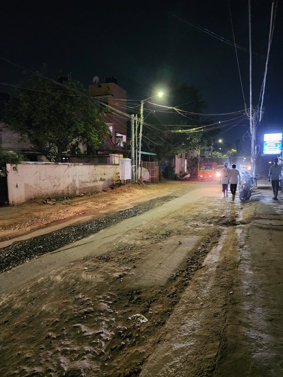 LuiferMornings3's tweet photo. @chennaicorp 
Kindly look into Pallikaranai, Jalladianpet, PILLAYAR KOVIL STREET, this road has never been in its proper state.. it's very important road connecting to lots of schools, perumbakkam @pallikaranaii https://t.co/yp8Qa2GSqO