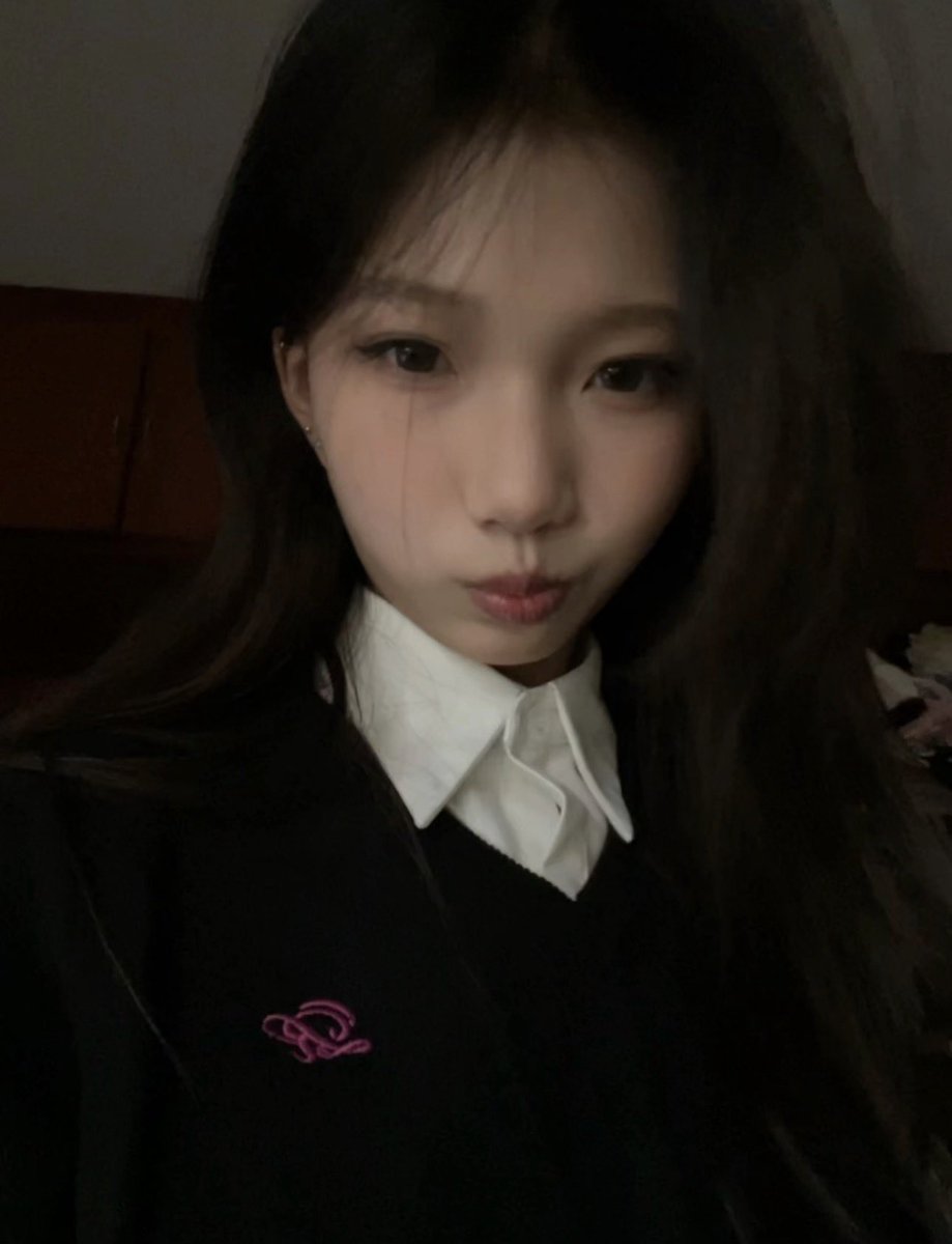 imyyun1's tweet photo. 🤍 https://t.co/UkBAm4gto7