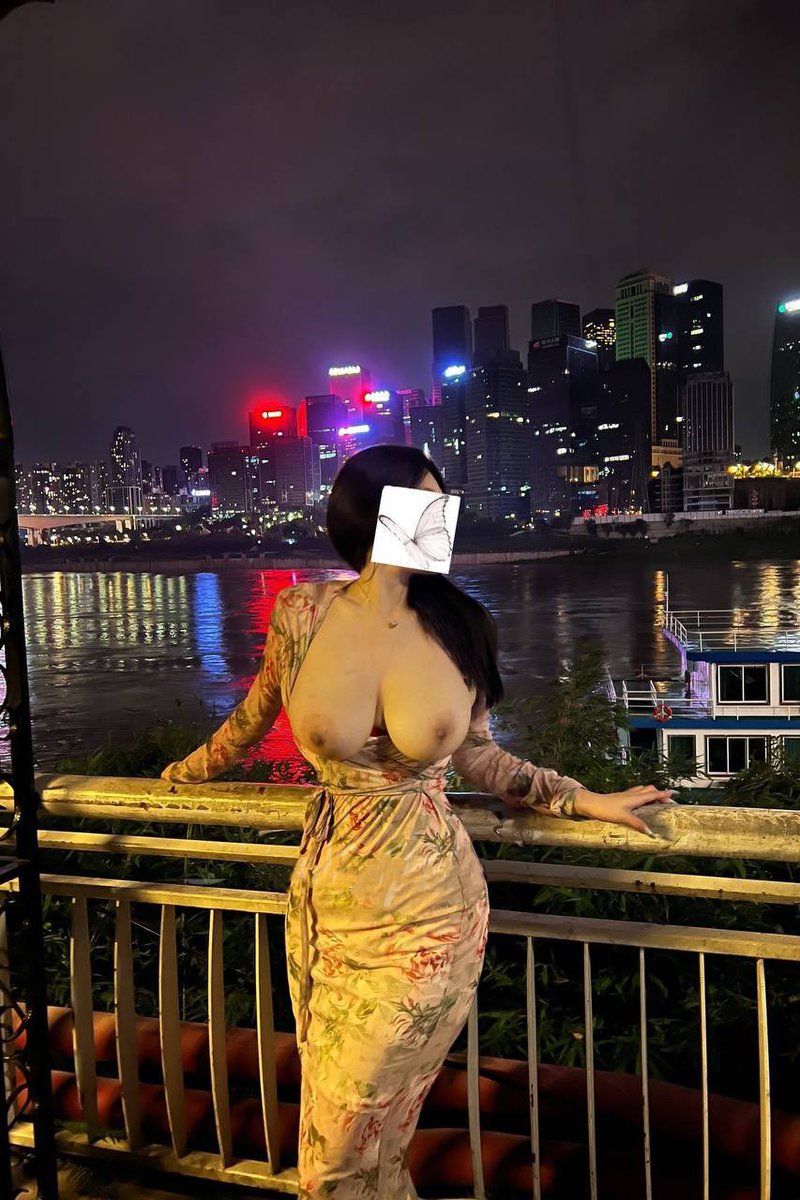 huebabysex's tweet photo. Cặp v.ếu tự nhiên tr.ời cho a muốn thử ko? https://t.co/yLJPWvvWbe