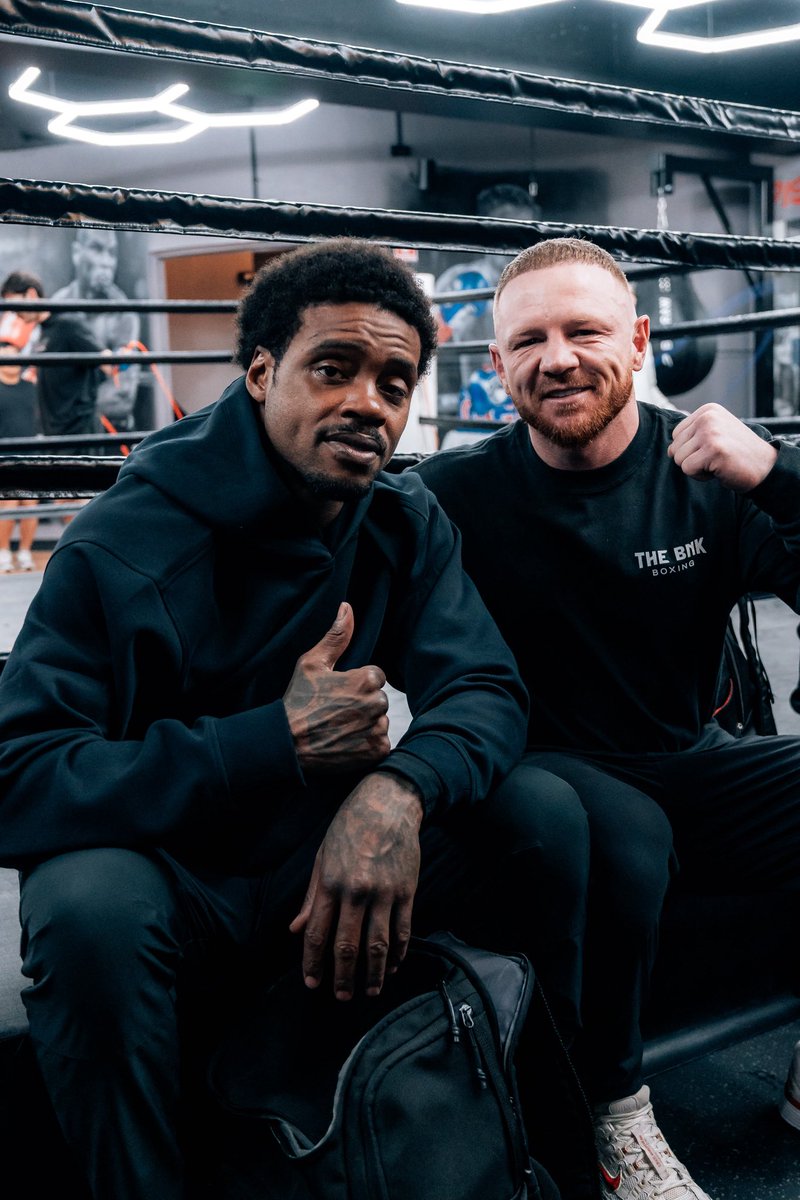 LukeJackson's tweet photo. @ErrolSpenceJr Pleasure having Team Spence at our gym 🥊

📸 @caseymortonphoto https://t.co/nL9VIPOPns