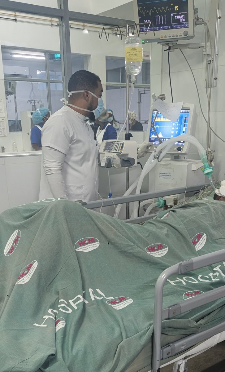 JulioL890918's tweet photo. Desde la UCI del HCM, atendemos a paciente masculino de 42 años de edad, con diagnóstico de intoxicación por monóxido de carbono con insuficiencia respiratoria aguda tipo 2 , evolucionando de forma favorable. #Cubacoopera, #CubayMozambiqueunidos, #CubaSalvavidas https://t.co/fIhOnTBBwp