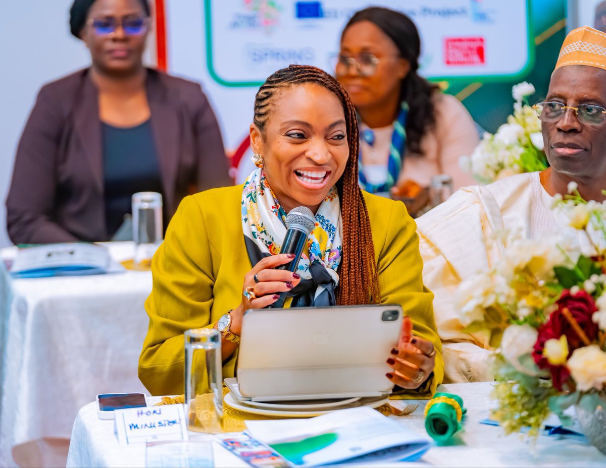iamAhmadOlolu's tweet photo. 📌 FG strengthens legislative-private sector collaboration to boost trade and economic growth

- The Minister of Industry, Trade and Investment, Dr. Jumoke Oduwole @joduwole, joined the Legislative Business Breakfast at #NASSOpenWeek to deepen collaboration between the National Assembly and the private sector in driving Nigeria’s economic potential.

- The meeting highlighted key reforms, including the National Single Window, the UAE–CEPA, and Nigeria’s leadership of the AfCFTA Council of Ministers, aimed at improving regulatory stability, boosting investor confidence, and expanding regional and global trade. @woye1 @ui_shehu @YerickoNyerereT 

#RenewedHopePolicyUpdate