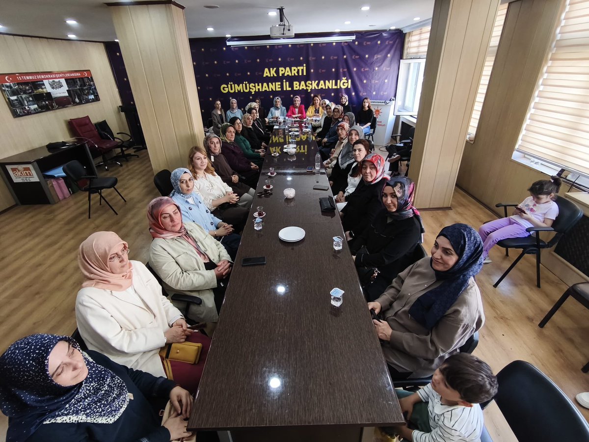 BerrinAydn's tweet photo. 📍Gümüşhane

Bölge başkanımız Rabia Bay Keser ile birlikte Gümüşhane ilimizde teşkilatımızla bir araya geldik. https://t.co/EGLSJc0HyT