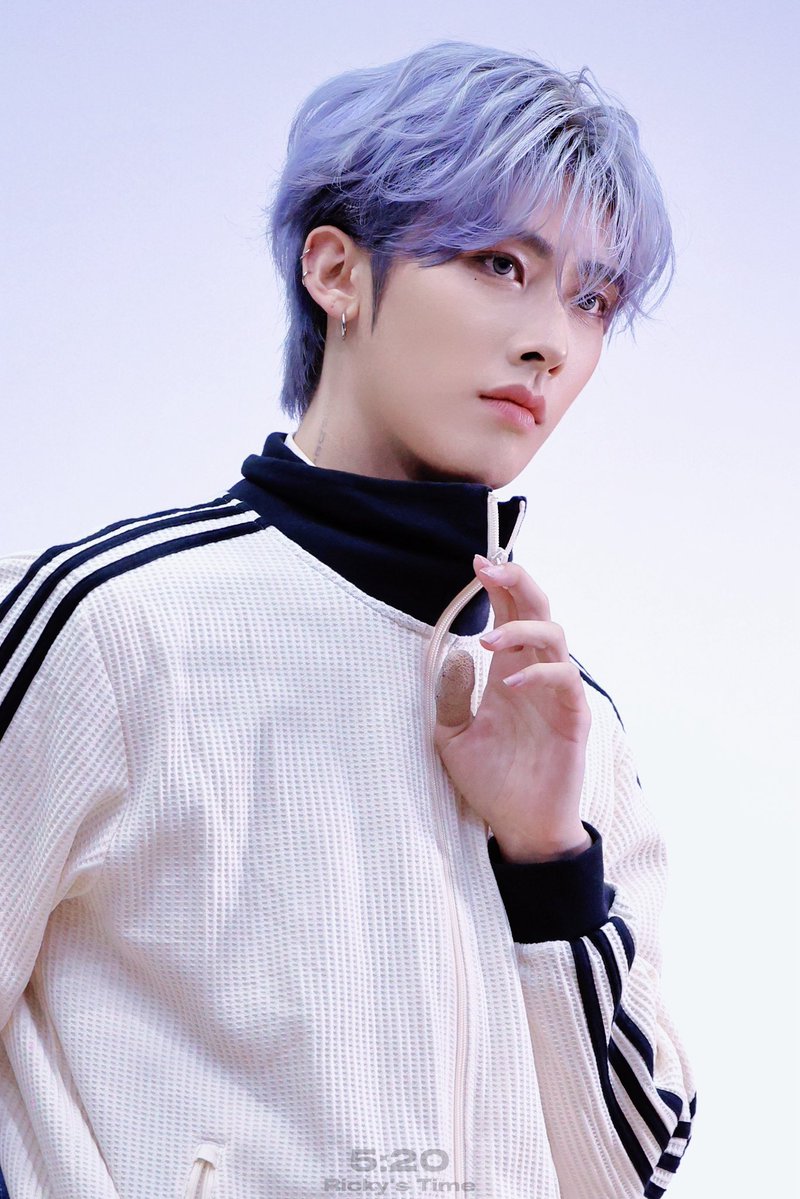 RickysTime520's tweet photo. 🥹
2026.06.11 WFS팬싸

#沈泉锐 #RICKY #리키 #リッキー
#AND2BLE #앤더블 https://t.co/9ytfBKfYaS
