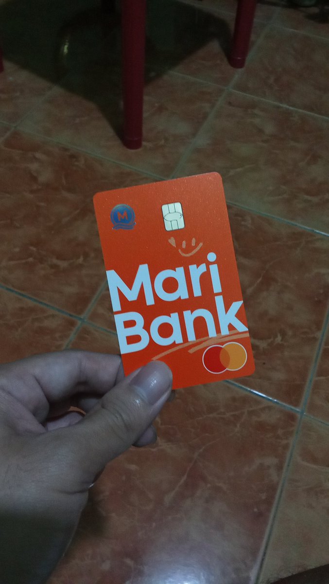 KyleAlbuera's tweet photo. Got my Maribank Card but the question is " May ilalaman naman kaya? " 🤣 https://t.co/xKuwl6xBvw
