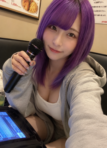 りり tweet media