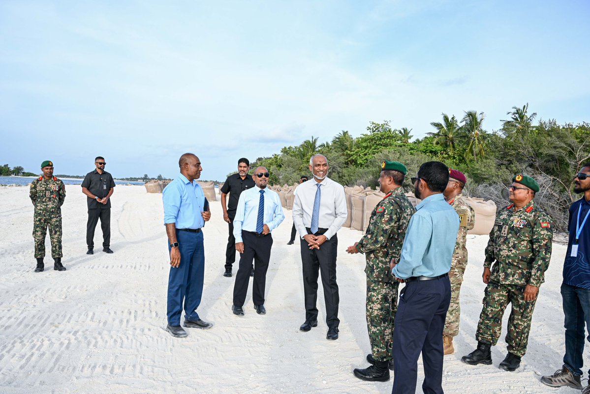 presidencymv's tweet photo. President Dr @MMuizzu visits the K. Girifushi land reclamation site to observe progress. The project, part of his vision to modernise the military and expand training infrastructure, encompasses land reclamation, coastal protection and harbour upgrading works. https://t.co/Q75QxjsJDJ