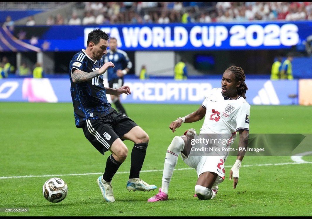 felton_deez's tweet photo. @ik_ohene7 Messi doing what? https://t.co/zh3NmrVeKS