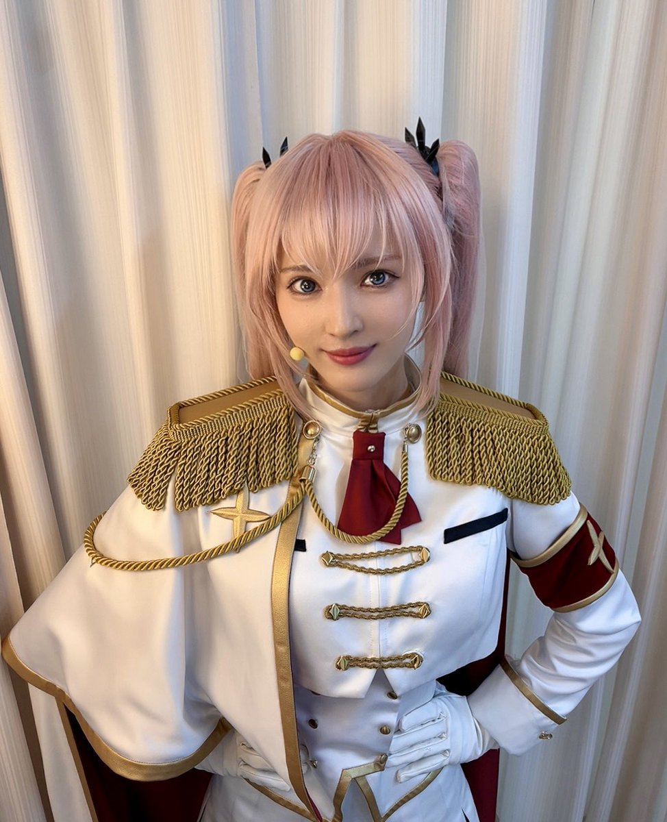 TemmaYuuki's tweet photo. 皆様のおかげで無事に初日を迎えることができました。
再びアルテアとして舞台に立つことができる歓びを噛み締めて、最後まで走り切ります。
ありがとうございました！

#舞台アサルトリリィ
#御台場女学校 https://t.co/7c52zfo0pD