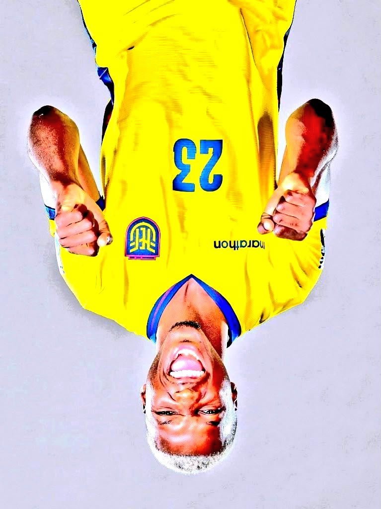 parischiquitoo's tweet photo. @MachadoRobertoO Otro #PechoFrio sin garra sin huevos sin alma #Ecuatoriana fracasado eliminado de #Ecuador 🇪🇨 fuera del #Futbol de #Brasil plop plop ⚽🇪🇨 https://t.co/h5sDNZmcXH