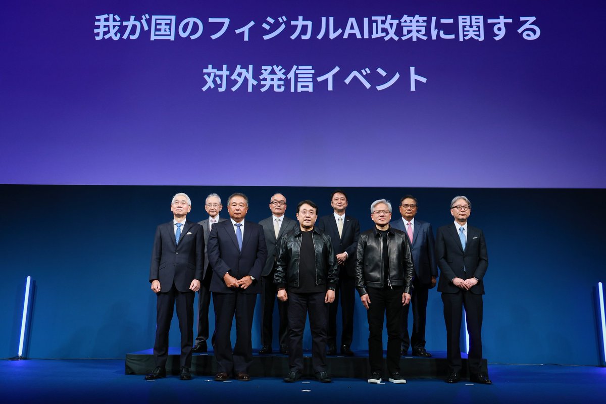 nvidianewsroom's tweet photo. Japan is building the AI factories to power the next industrial revolution.

NVIDIA CEO Jensen Huang joined Japan’s METI Minister @ryosei_akazawa as NVIDIA and Noetra, supported by @METI_JPN, announced plans to build the world’s first national AI infrastructure for physical AI. https://t.co/6Yhyzy2di9