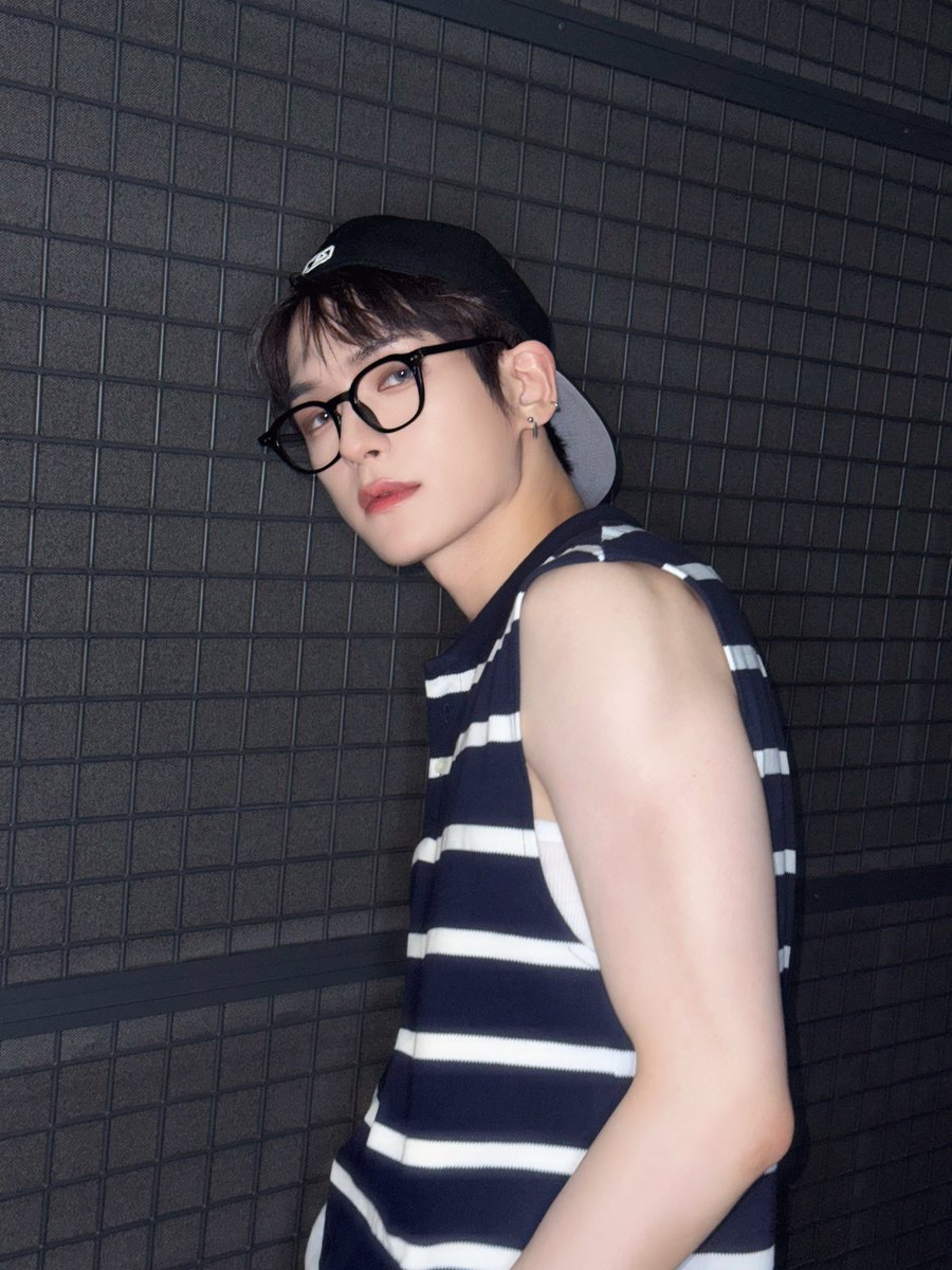 by_EPEX's tweet photo. 완벽한 better days🤓

#EPEX #이펙스 #WISH #위시 #곽다윗 #다윗 #다위시 https://t.co/CtLlR49Mzf