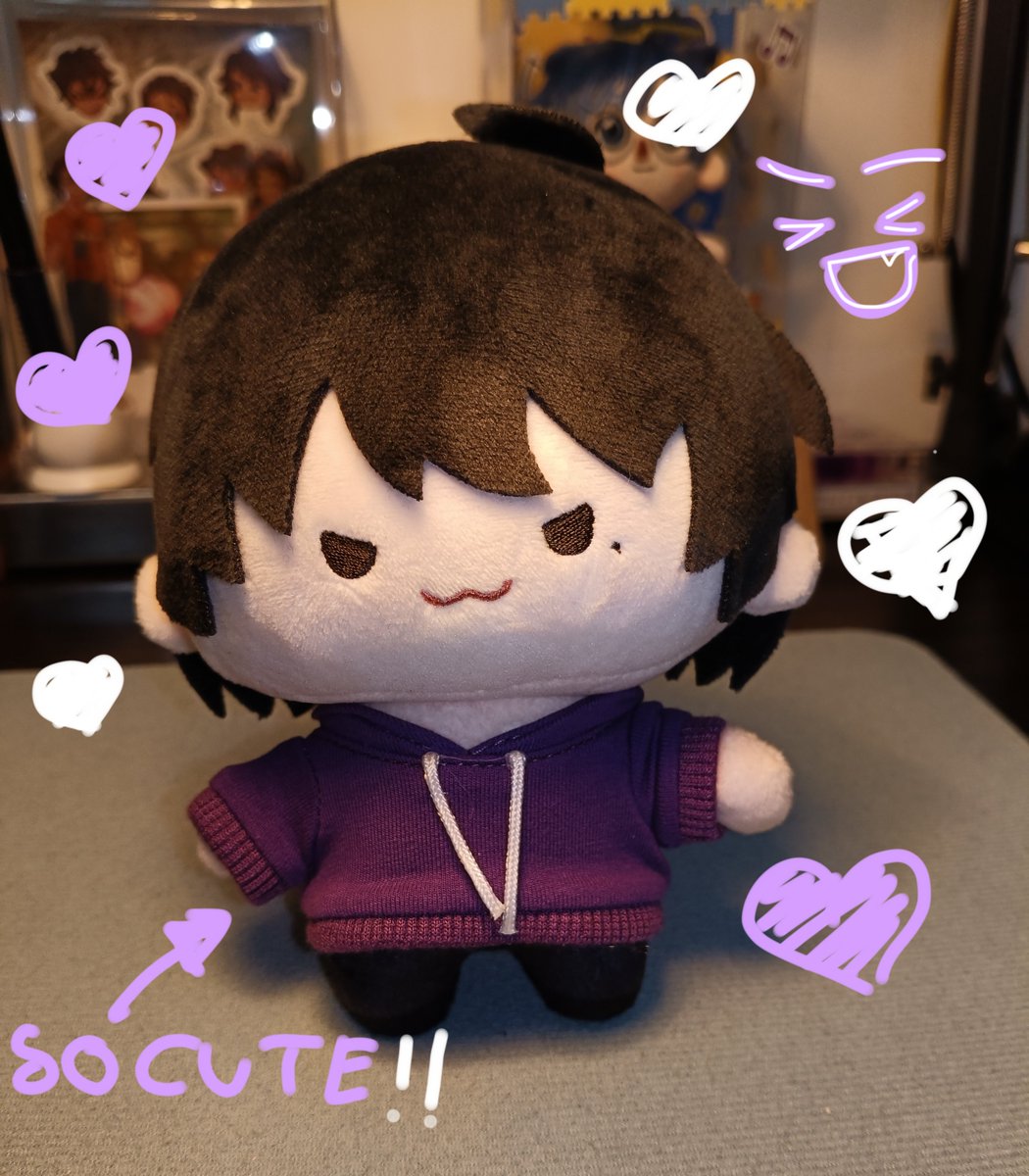 FTRULE7's tweet photo. 🥹🥹🥹🥹
I'm finally have official plush of Han Sooyoung 🥹
I'm soo happy!!
She looks so big compared with my handmade felt HSY haha
Oh man...🥹
.
.
.
Merch:
Taiwan book, fanmade and official merch!!
My Hsy merch is slowly growing bigger and I'm happy (^∆^)/
#한수영
#HSY
#ORV https://t.co/10GR6xCZOf