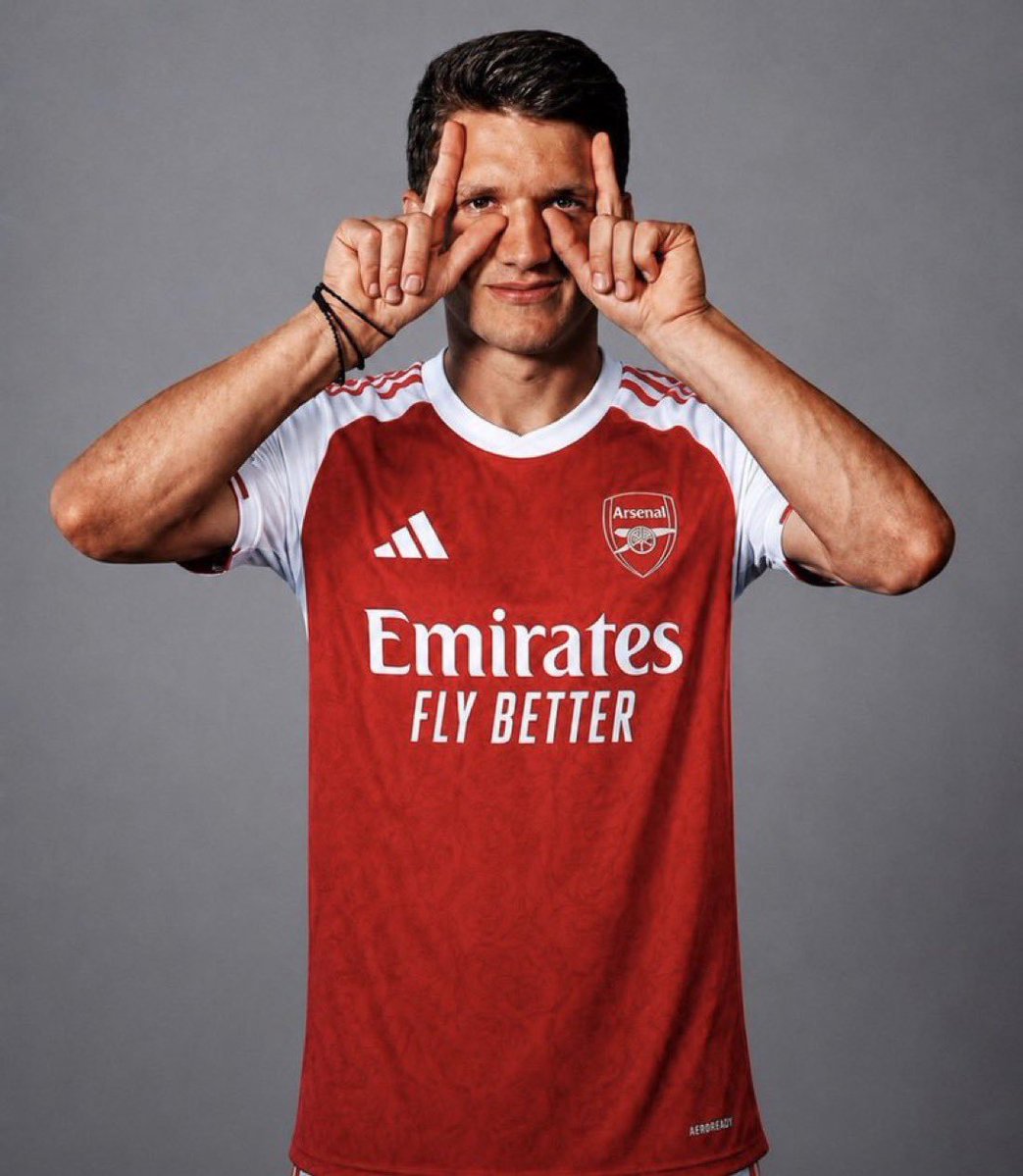 northcanonfc's tweet photo. Hoping and wishing Christos Tzolis the best now that he will be part of the Arsenal family. ๐ฌ๐ท
#afc
#arsenal
#tsolis https://t.co/RI8JxucsBz