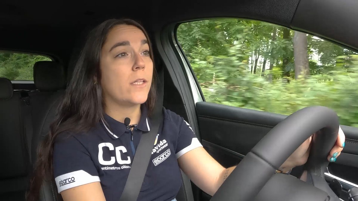 CCubicos's tweet photo. Este domingo en #CCubicos432 🚗😍📺 
@noe_soage ha probado el nuevo @Jeep Avenger, un SUV compacto con vocación todoterreno 🏔️ y versiones electrificadas 🔋, y conocido la versión homenaje a su origen, la 85 aniversario 🎂

A partir de las 9:45 en @antena3com 📺 @puntalprodu https://t.co/A5PCTmtHy7