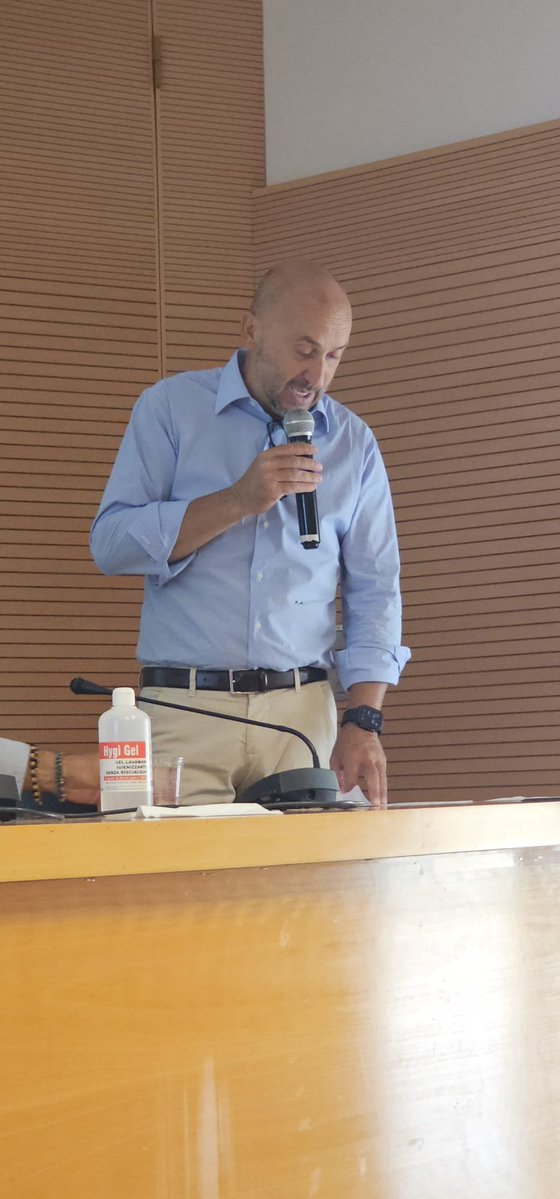filcacisllazio's tweet photo. Firenze, Consiglio generale Filca-Cisl #Lazio in sessione di studio, con il SG Ottavio De Luca e Luigi Lama, del Centro Studi Cisl. Francesco Agostini: "Due giorni di #formazione, analisi e confronto molto utili per aumentare il nostro impegno sindacale e organizzativo". https://t.co/gmSwXEeuti