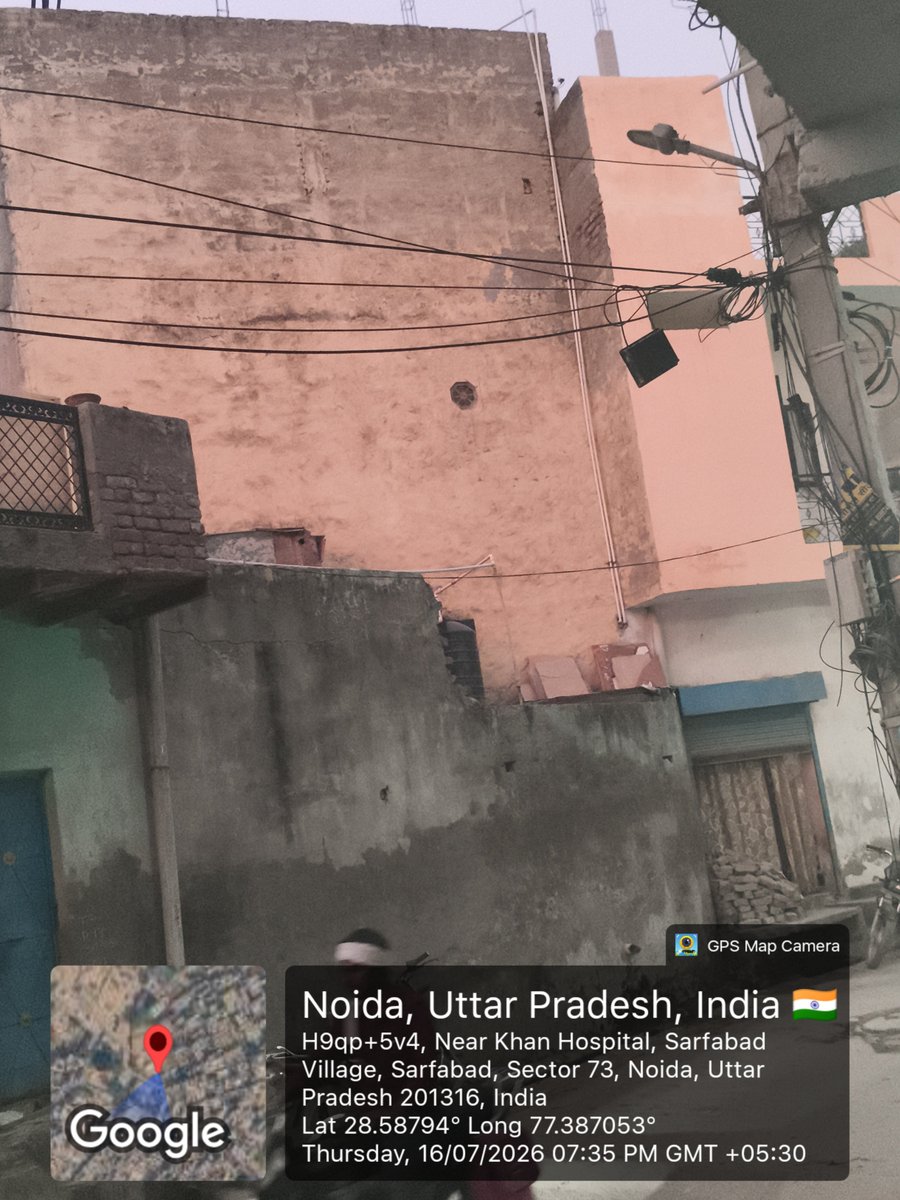 Sachingaurik01's tweet photo. निकम्मे पन की सभी हदे पार कर रही है @noida_authority अब कोई सुनने वाला अधिकारी @CeoNoida शायद नहीं बचा है पिछले एक हफ्ते से लगातार शिकायत करने पर भी कोई कार्यवाही नहीं हो रही जबकि पूर्व में एक ट्वीट पर काम से कम संज्ञान तो लिया जाता था  @myogiadityanath @kpmaurya1 गांव को बचाओ https://t.co/Vib2Fv8ZdC