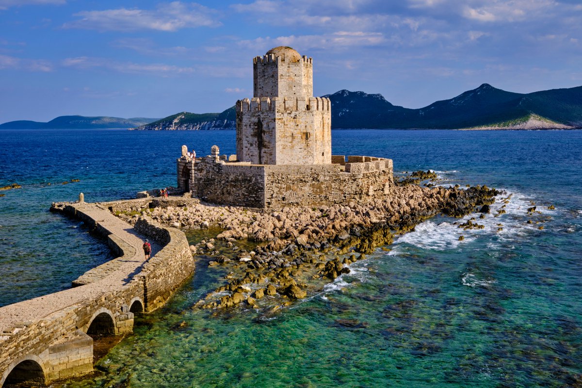 Forbes's tweet photo. How To Have Your Own Greek Odyssey — And Eat It, Too https://t.co/XXxgTrieCn
Photo: Getty Images https://t.co/qrbDoa4PWj