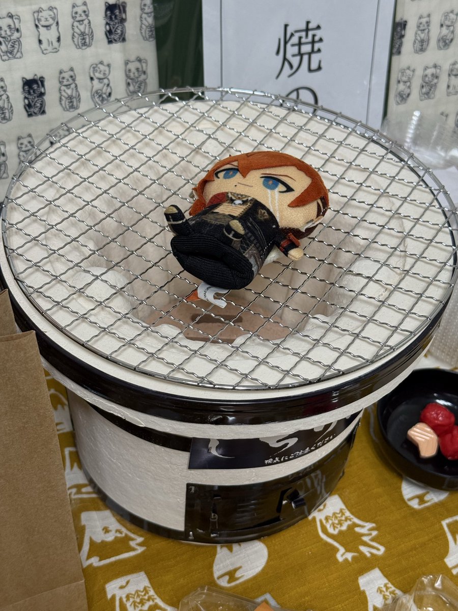 lilaclar's tweet photo. @RyzarBlazenfang 🍙 https://t.co/OoBI2Gqr4Z