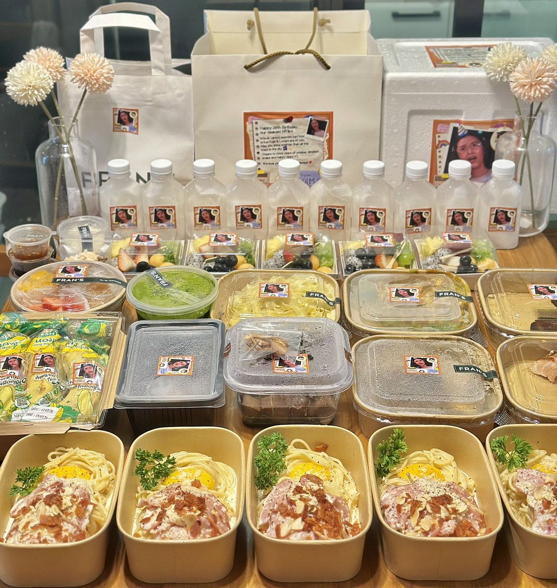 Torfuncatering's tweet photo. 🗓️14.07.2026
❤️ #Foodsupport #ฟู้ดซัพพอร์ต
Thank you lovely Inter fans for ordering foodsupport for #filmracha 🥰. 

#filmrachanun #ฟิล์มรชานันท์
#Filmracha26thBD

#foodsupportศิลปิน
#foodsupportthailand
#Premiumfoodsupport
#premiumfood #foodbox https://t.co/Ao6a4hyzVw