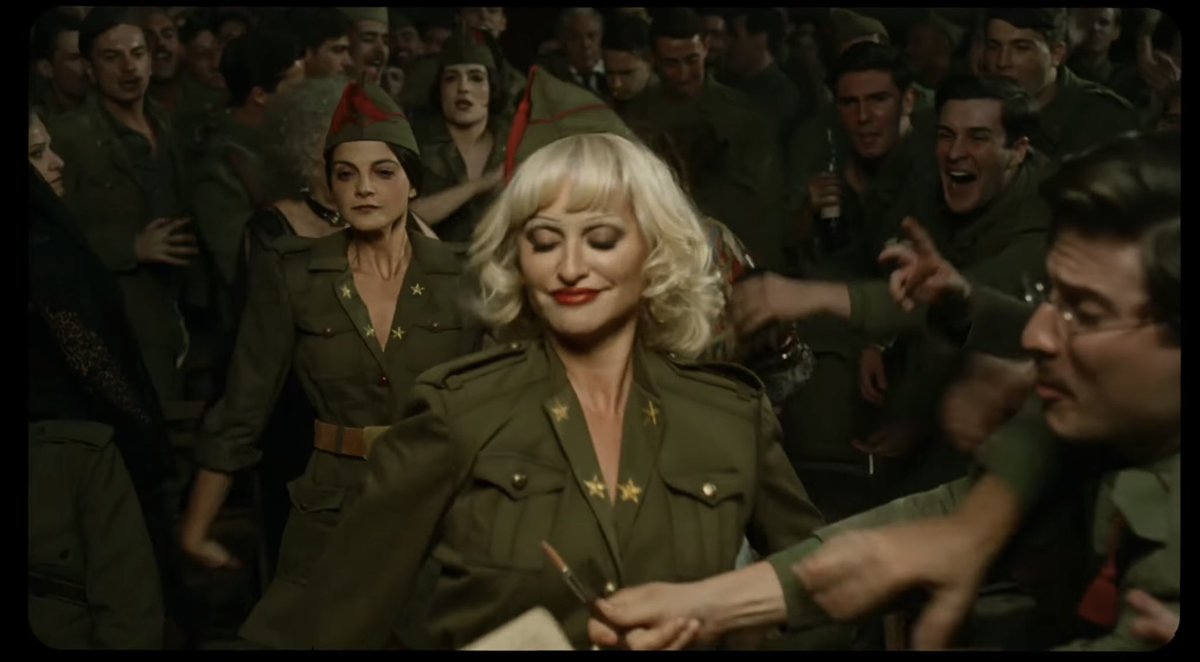 chicoseptember's tweet photo. Penélope Cruz as Nené Romero in La Bola Negra, directed by Javier Ambrossi and Javier Calvo https://t.co/VrS9hV8zfz