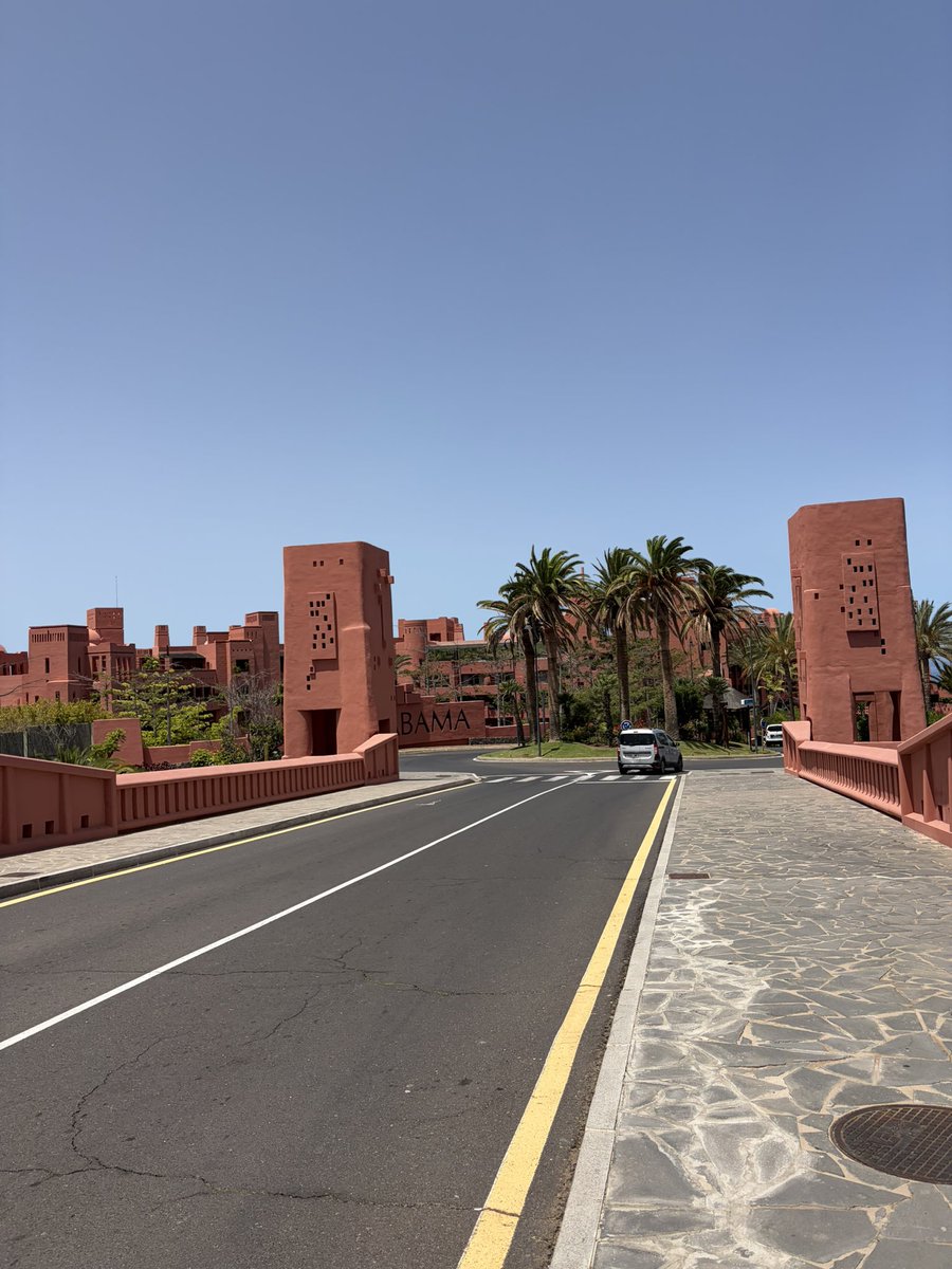 xcentriko's tweet photo. #tenerife https://t.co/KCJP1AZ4yR