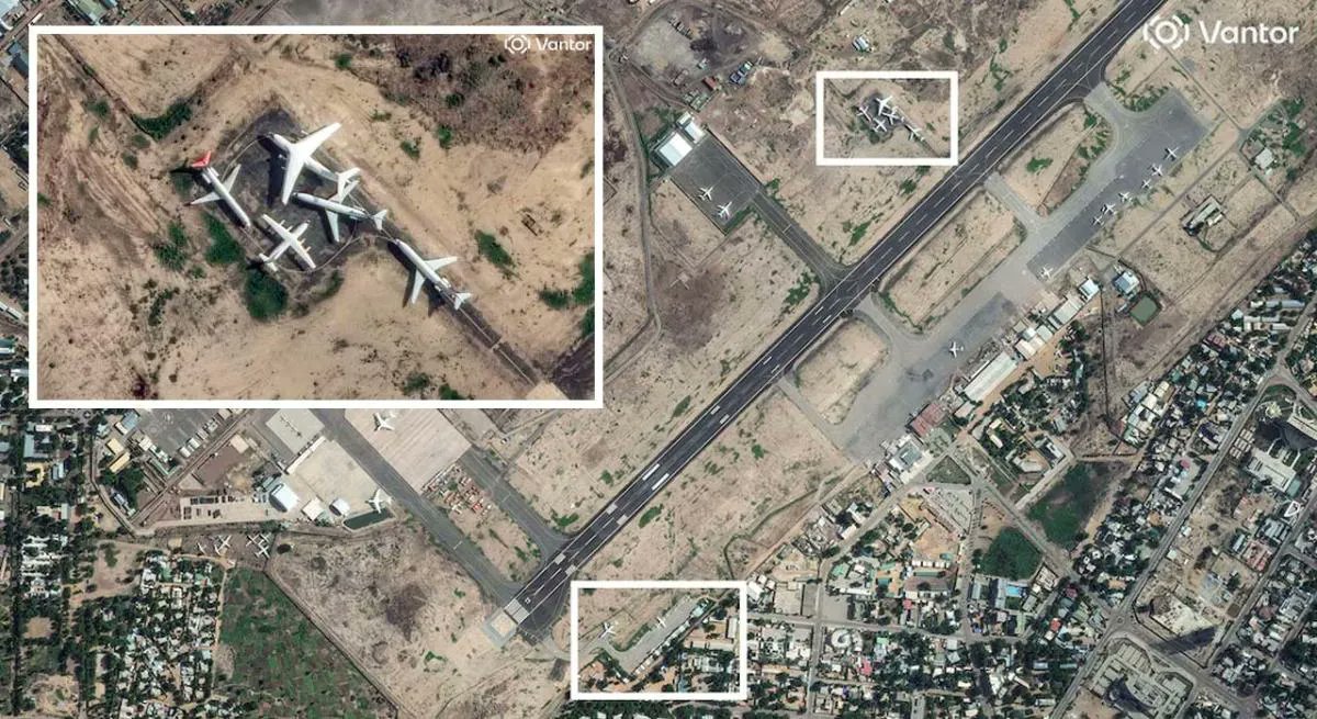 ibrahimkaragul's tweet photo. ÇOK KİRLİ SAVAŞIN BOEING FİLOS!

Sudan'da çok kirli bir savaş yürütülüyor.
Türkiye bu savaşın tarafı, doğru tarafı.
Ülkede istikrarı yeniden kurmaya çalışıyor. 

Ama Irak ve Afganistan’daki paralı asker trafiğinin
üçüncü örneği bu ülkede sergileniyor.

Amerikalı özel kuvvetleri mensubu Steven Shaulis,
BAE ve İsrail’in desteklediği Hızlı Destek Kuvvetleri adlı örgüte Güney Amerika'dan paralı asker taşıyor.

Bunun için bir Boaing filosu bile oluşturulmuş.

Bu kirli savaş devam ederse, yakında Sudan’da da,
Ebu Gureyb benzeri işkence merkezleri ortaya çıkabilir.
https://t.co/ViYNJ6Wc0U