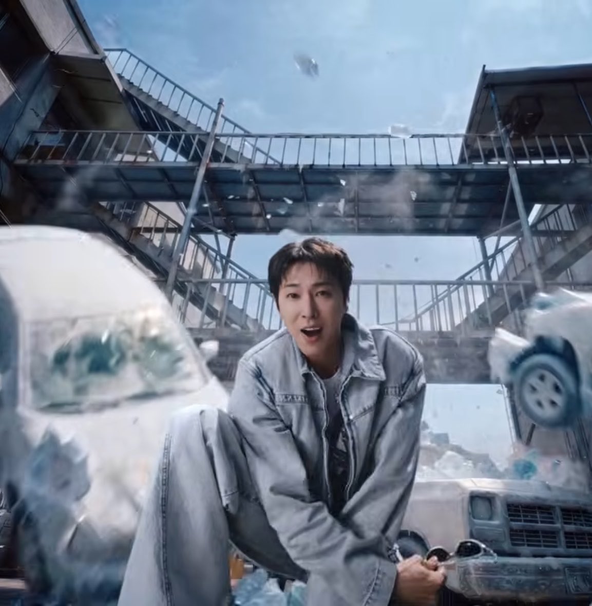 applepiehih's tweet photo. ⚡🧊오늘따라 얼박사! _ Brand Film 🎧 

👍✍️https://t.co/vJmSzqieVj - @YouTube

#유노윤호 #정윤호 #YUNHO #동방신기 #TVXQ #東方神起 #UKNOW #ユノ #ユンホ #CHUNGYUNHO https://t.co/C6E0WHNsf5