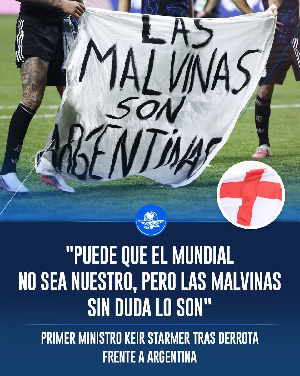 El_Universal_Mx's tweet photo. ⚽️ Tras la victoria albiceleste, el gobierno británico pide a la FIFA investigar la pancarta de "Las Malvinas son argentinas" exhibida en el Mundial.

 Londres advierte que su soberanía "nunca flaqueará". 🇬🇧🇦🇷

https://t.co/b1dwPxJrwj https://t.co/nxaAWNlhTL