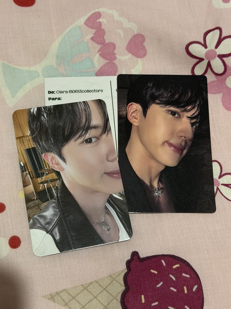 0613collectors's tweet photo. VENDO/VENDA • ARIRANG TARGET 🫧

• set seokjin (2 pcs)
— R$50,00
+ nacional (módico ou superfrete)

❗️item está em mãos https://t.co/xkhe94FLct