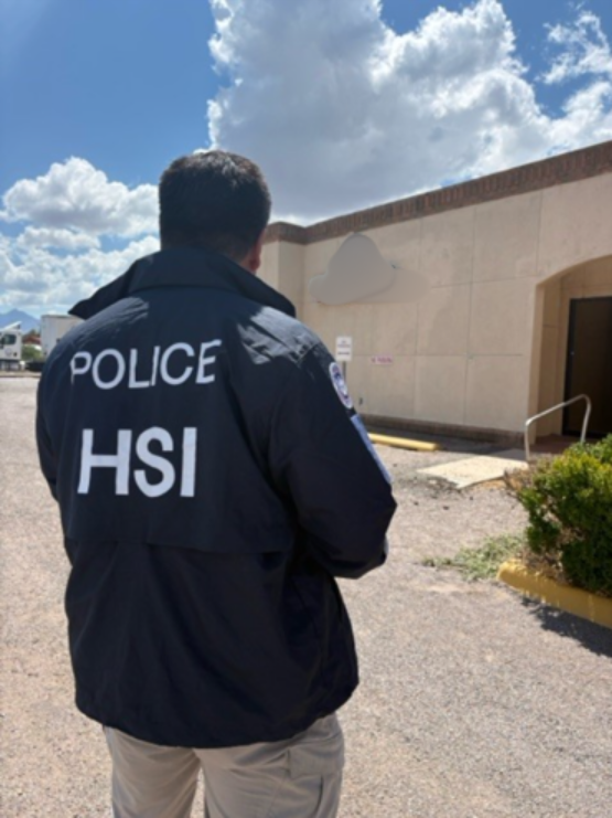 BillMelugin_'s tweet photo. NEW: DHS and DOT have announced they've identified 75 entry level truck driver CDL schools across the US that are suspected of fraudulently helping non-citizen drivers qualify for CDLs, and the agencies are partnering to investigate them, with HSI and DOT already visiting some of the schools to probe them. Some of the schools are suspected of falsifying training records, providing improper certifications, and failing to properly train the drivers. 

Statements via DHS Secretary Markwayne Mullin & DOT Secretary Sean Duffy:

“Too many American lives have been lost in completely avoidable accidents because illegal aliens have been granted commercial driver’s licenses to drive trucks and 18-wheelers on America’s roadways,” said DHS Secretary Markwayne Mullin. “DHS law enforcement is partnering with the Department of Transportation to eliminate CDL fraud, strengthen the integrity of the CDL system, and investigate commercial driver’s license schools throughout the country. This is a whole of government approach, to keep America’s roads safe.”

“USDOT has spent the last year rooting out bad actors from our trucking industry,” said U.S. Transportation Secretary Sean P. Duffy. “We've knocked over 24,000 drivers off our roads for failing to speak English, forced states to cancel over 28,000 licenses illegally issued to foreign drivers, and purged over 9,500 unqualified training schools from our FMCSA registry. DHS will be a force multiplier of our efforts to clean up America's roads. President Trump is using every lever at his disposal to ensure the safety of American families.”