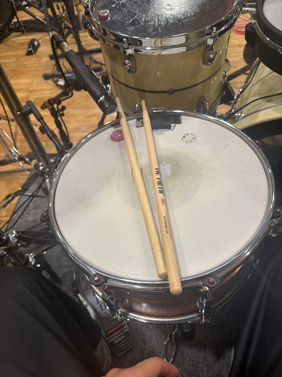 gunilbbl's tweet photo. 💌 3.45AM

It’s been a while since I’ve had an early morning practice… it’s tough https://t.co/AudEMf0tN0