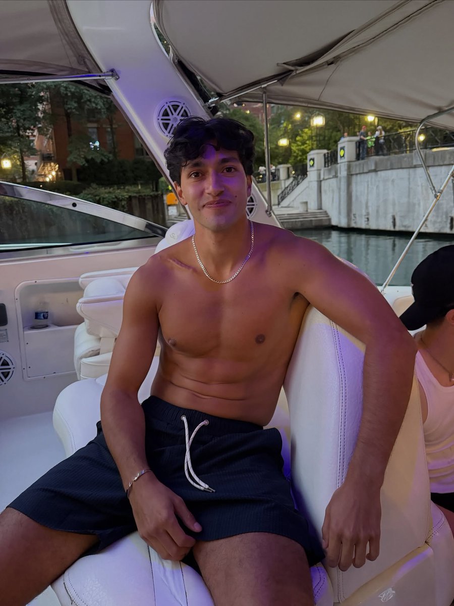 boyz_xy's tweet photo. Name: Javier Casas Jr 🇺🇸 🇲🇽
Age : 23 yrs
Country: USA 

👉🏼 https://t.co/paYg8VHcuN

#futbolista https://t.co/n8zlx4Y9R4