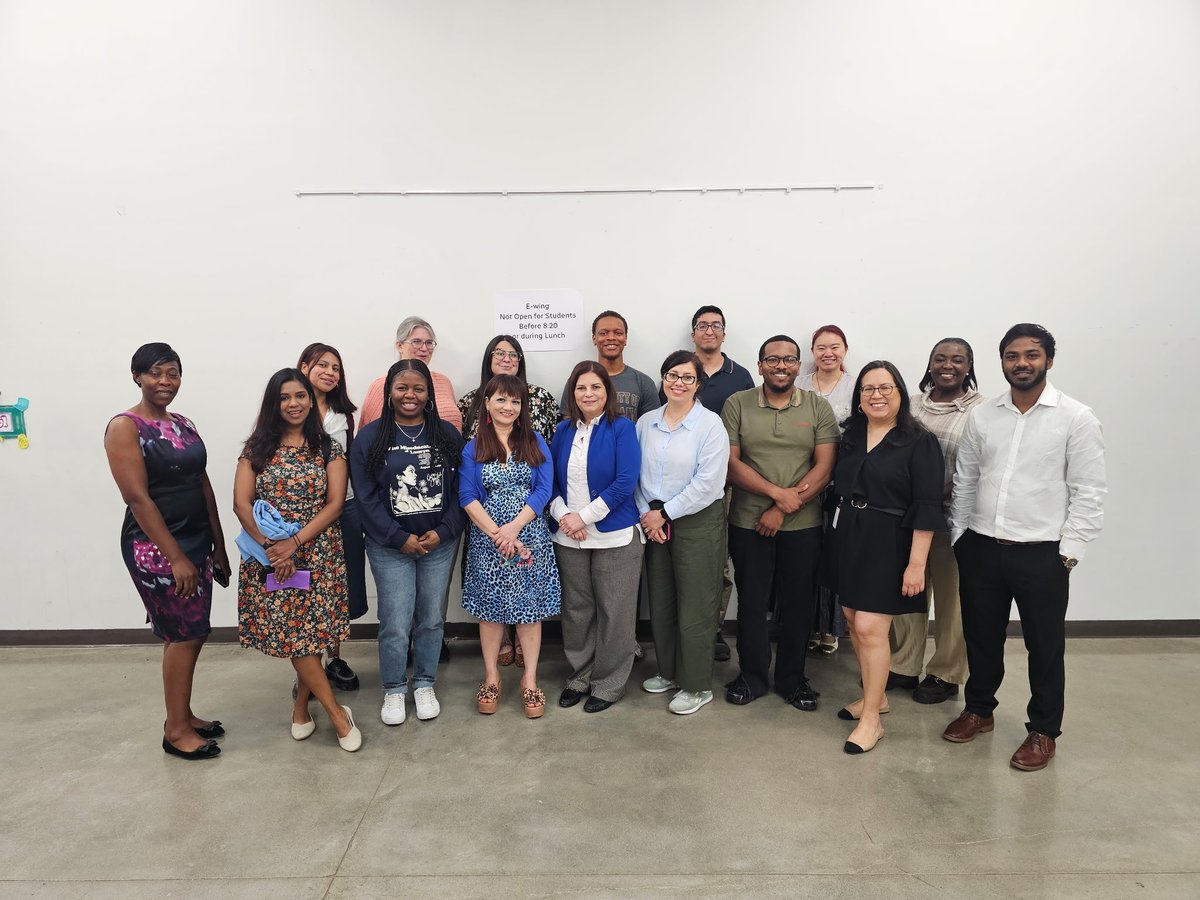 Educator_A_LG's tweet photo. Great Day 1 of our New Spartan Teacher Workshop! Our newest members explored our mission, vision, Great 8 instructional expectations, and IB programs. Excited for an amazing year ahead! @HISD_EAS_EDI #ThinkGlobal #GrowDaily #ElevateExcellence https://t.co/rVgl5DcHVm