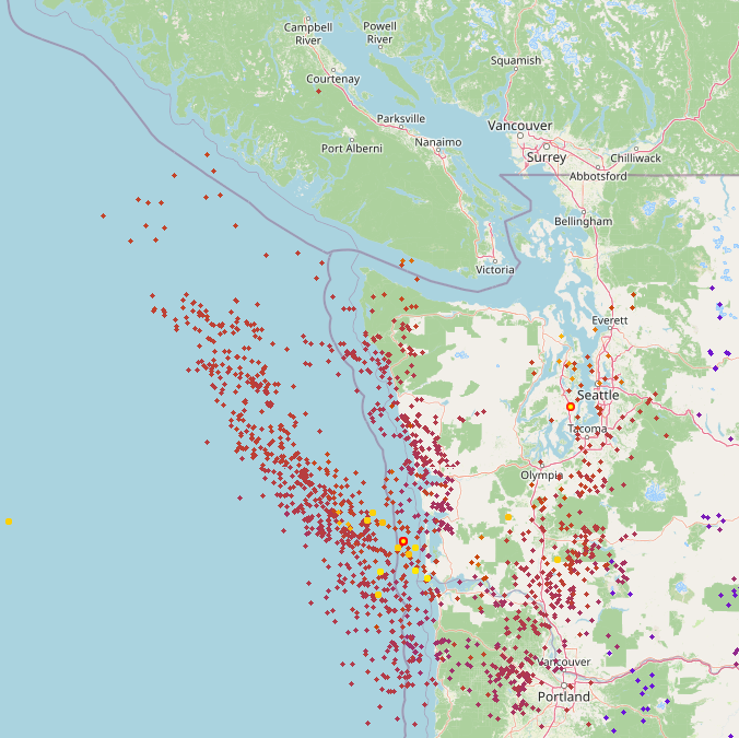 tessvanstraaten's tweet photo. 🌩️Here's a look at the #lightning today. Lots of activity in Western #WAwx and also reports off Denman and parts of #VancouverIsland⚡️More on @CHEK_News at 5 &amp; 6 pm and remember: 

When thunder roars, go indoors! #BCwx #BCstorm 

Be sure to tag me in #thunderstorm vids/pics! https://t.co/PEMQUQPKVn