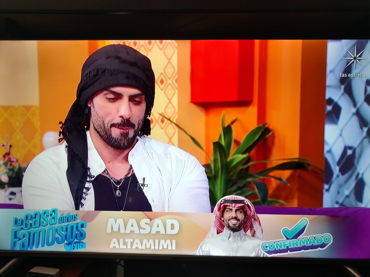 Marielkastor01's tweet photo. Masad  en 😍 @CuentameloYaOf
Estuviste increíble @Masad_Altamimi 👏🏻👏🏻

#masadaltamimi #LCDLFMX4
#LaCasaDeLosFamososMx https://t.co/85uH8L3Hwp