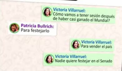 MartnPeiretti1's tweet photo. 🚨AHORA🚨 Me acaban de pasar la tremenda pelea por Whatsapp entre Bullrich y Villarruel. El gobierno está destruido por dentro. Villarruel trató a Bullrich de casta, de "vivir en Narnia", vende patria, parásito. Bullrich apoya la venta indiscriminada de tierras a extranjeros. https://t.co/K5KDxe9BPa