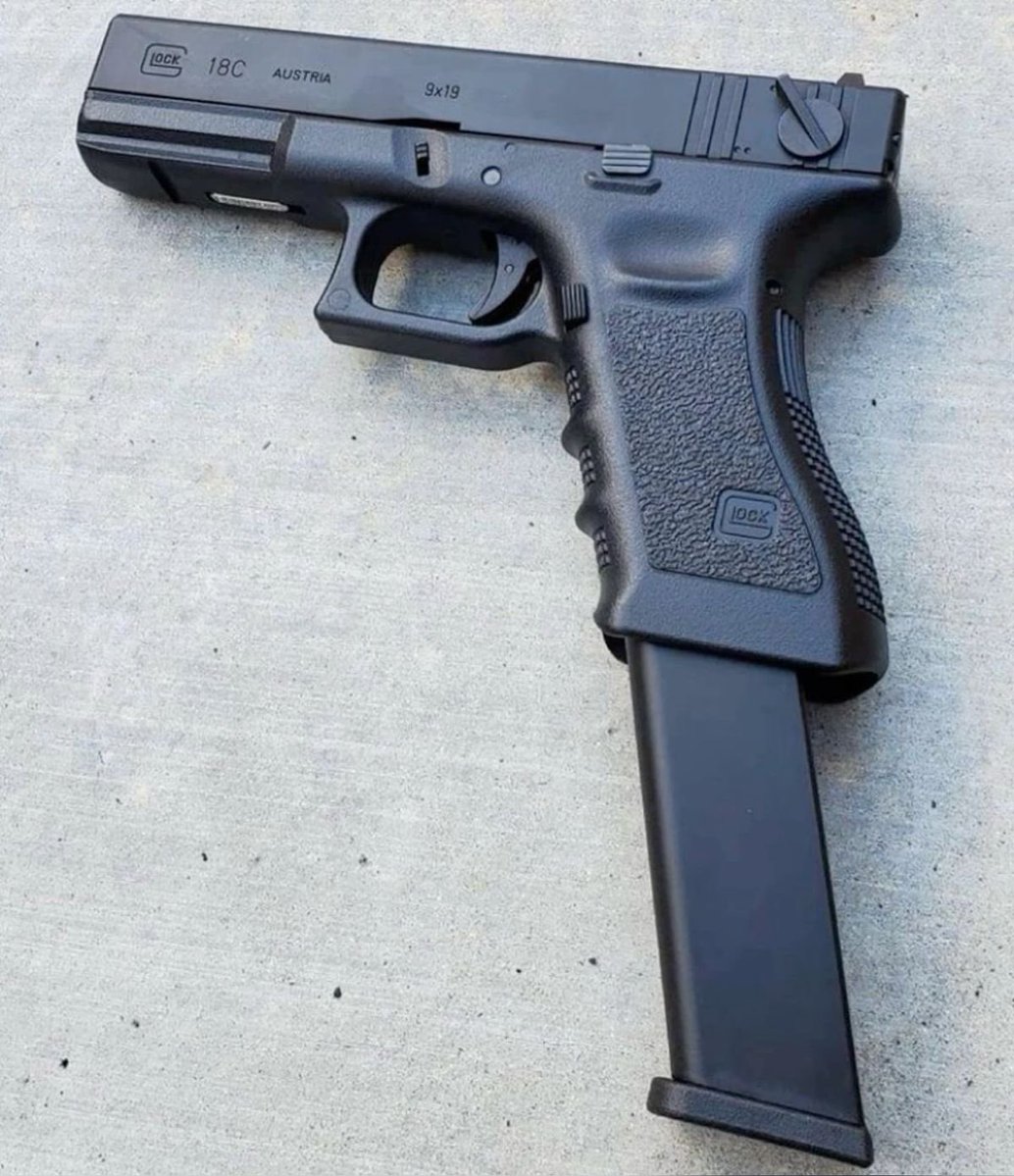 TacticalS80942's tweet photo. Who’s taking me home 😭😂😁??

Shii to rii 🔥🤩

HMU 🤙 https://t.co/ZlBS10SQxT https://t.co/k2kztCALtG
