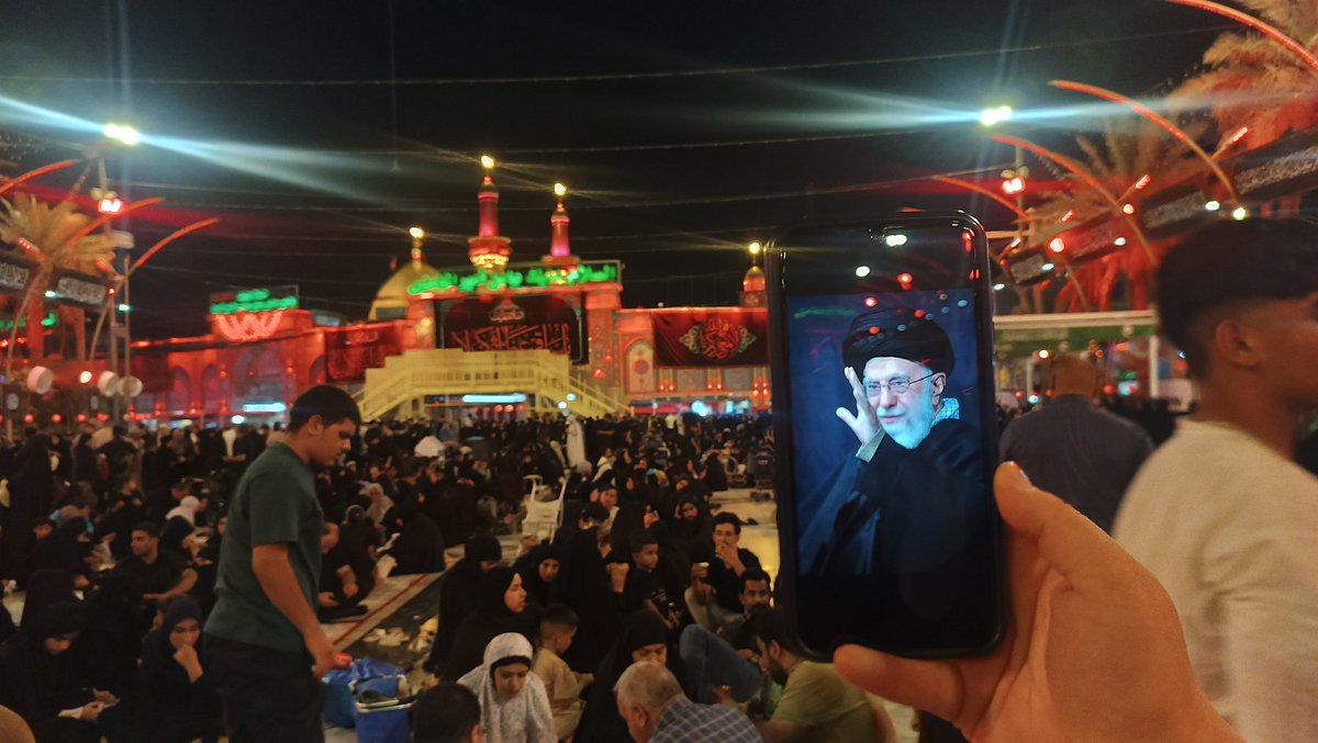 gelareh_33's tweet photo. یاد رهبر شهیدم💔🥲
اللّهُمَّ صَلِّ عَلی مُحَمَّد وَآلِ مُحَمَّد وَعَجِّل فَرَجَهُم

#شب_زیارتی https://t.co/rruVcKx9u0