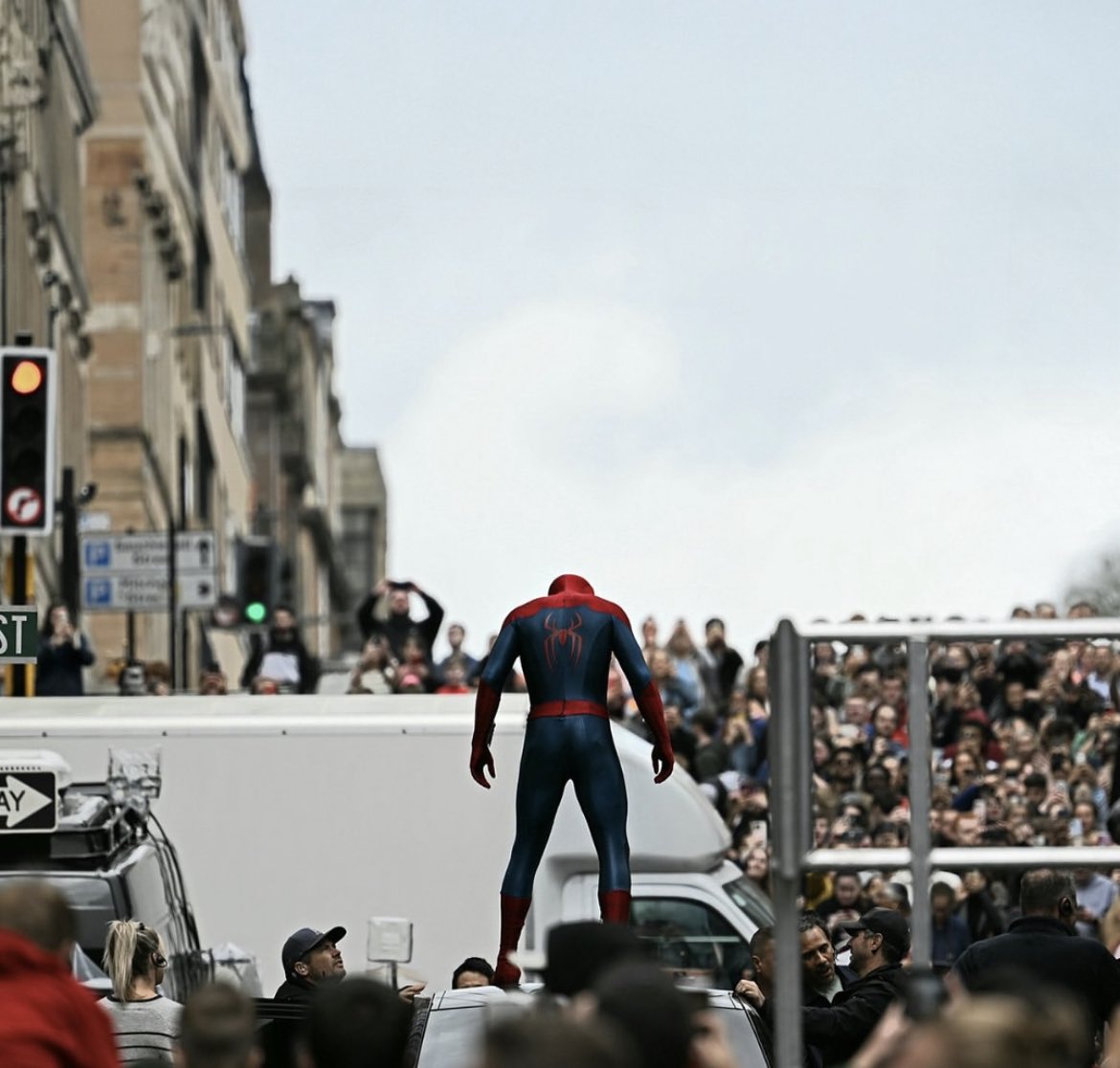 CS11__'s tweet photo. I think about this Spider-Man Brand New Day set photo an ungodly amount

It’s like my favourite thing ever. https://t.co/77gB4B3WKP