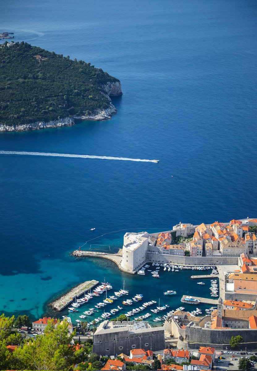 Emma238c's tweet photo. Would you visit Croatia? https://t.co/WH1HHNRGfS