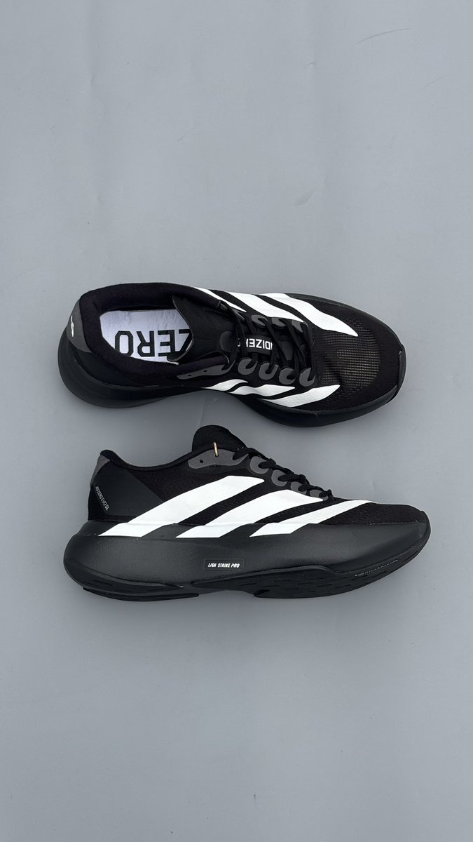 _The_Glover's tweet photo. AVAILABLE IN SIZES 40-45 FOR ALL COLORS

250 CEDIS ONLY https://t.co/aIktUfxdHM