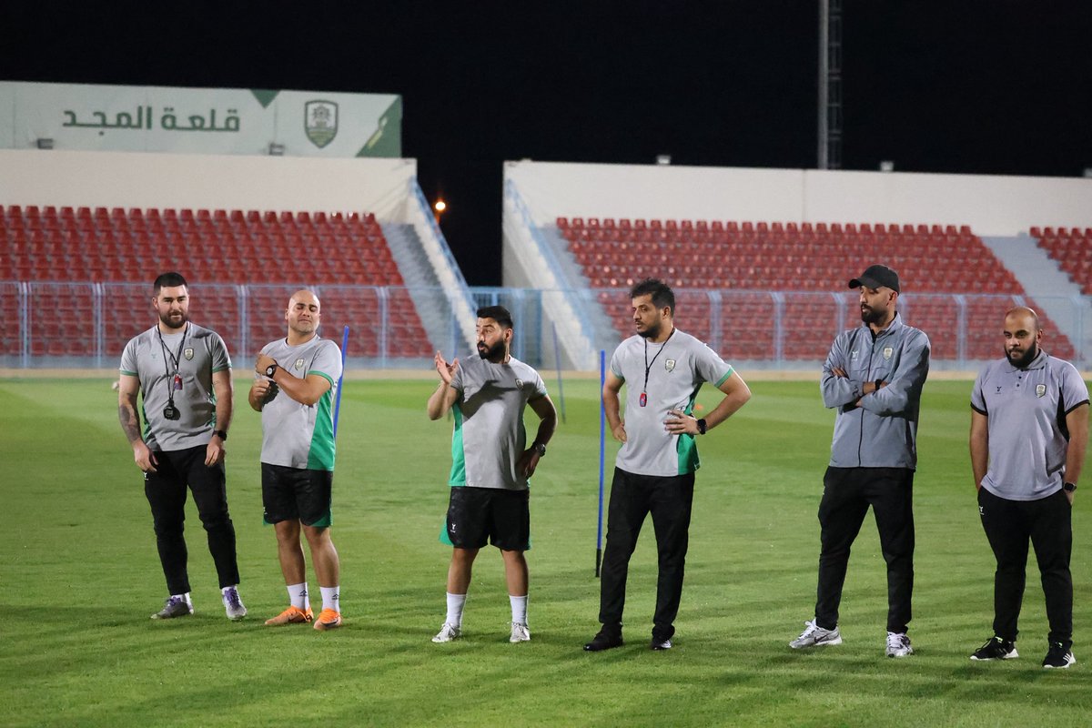 alanwarclub's tweet photo. عينٌ على التفاصيل.. وعقلٌ يرسم ملامح العمل.💚

#قلعة_المجد https://t.co/Xw7tkfzEKz