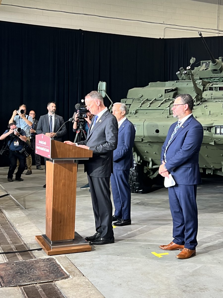 MarilynGladuSL's tweet photo. Prime Minister Mark Carney today announced a new strategic partnership with General Dynamics Land Systems-Canada (GDLS-Canada), investing nearly $2 billion over 4 years to build and deliver 190 new Armoured Combat Support Vehicles (ACSVs) to support our troops. 1/3 https://t.co/HFC7pF4cIk