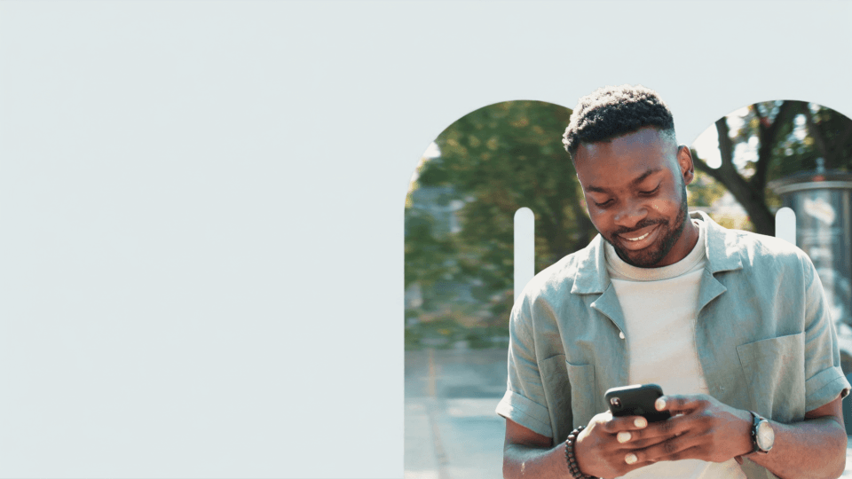 miteksystems's tweet photo. Synthetic identities aren't built overnight, &amp; they can't be detected with point-in-time controls alone. 

Read the blog to learn how fraudsters build synthetic identities &amp; the signals financial institutions should monitor across the customer lifecycle:  https://t.co/IobiUgJbE8 https://t.co/UPctHt17ss
