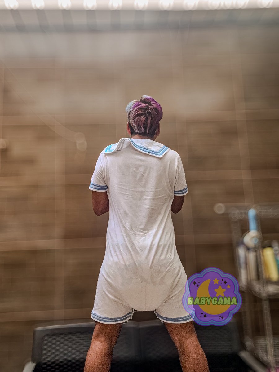 LittleBabyGama's tweet photo. Bebito marinero a la vista 🏴‍☠️🍼🚼
#gayabdl #abdllifestyle #abdlboy #abdlmexico #gaydiaperboy https://t.co/U69vV9cTK5
