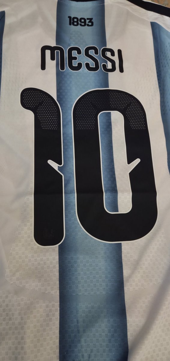 anti_boti's tweet photo. Seguimos en modo selección con @Adjersey_offic y les sigue mandando a las #Botis todo lo que tienen de Argentina.
La titular de Messi con el parche en la manga, la camiseta de arquero y la de entrenamiento. Hermosas!!
⚡️ https://t.co/f9Xfjve9eA
📲 +86 133 3646 2903 (Responden siempre)
Llegan en 20 días!!