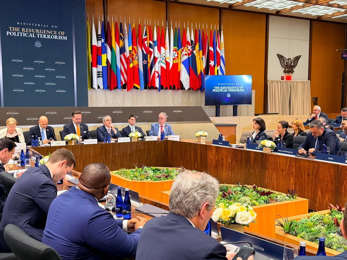 MakaB__'s tweet photo. The misuse of international institutions to advance radical political agendas and exert pressure on sovereign states weakens trust in the international system. Such actions create unnecessary divisions and harm cooperation between states and partners. https://t.co/r6RpkJ9x0y