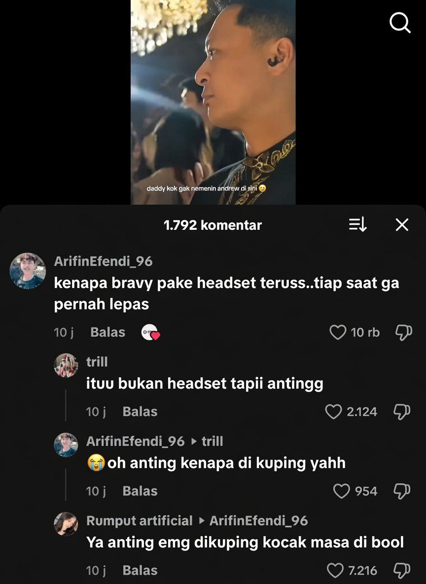 qrivasiii's tweet photo. Kocak banget lu Arifin 😂 https://t.co/SSNtLexkLw